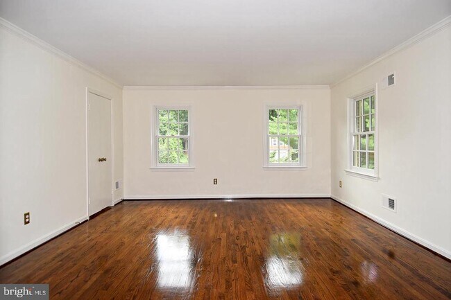 Building Photo - 7646 Huntmaster Ln