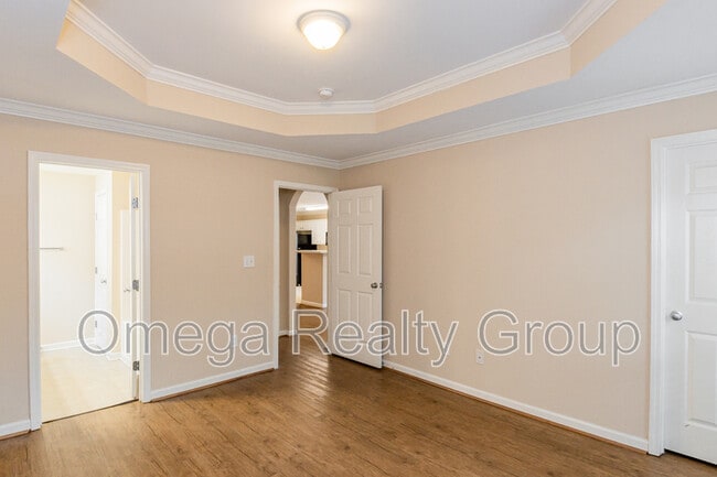 Building Photo - 177 Springdale Dr