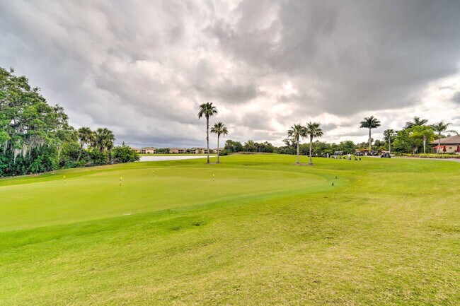 Building Photo - 7121 River Hammock Dr