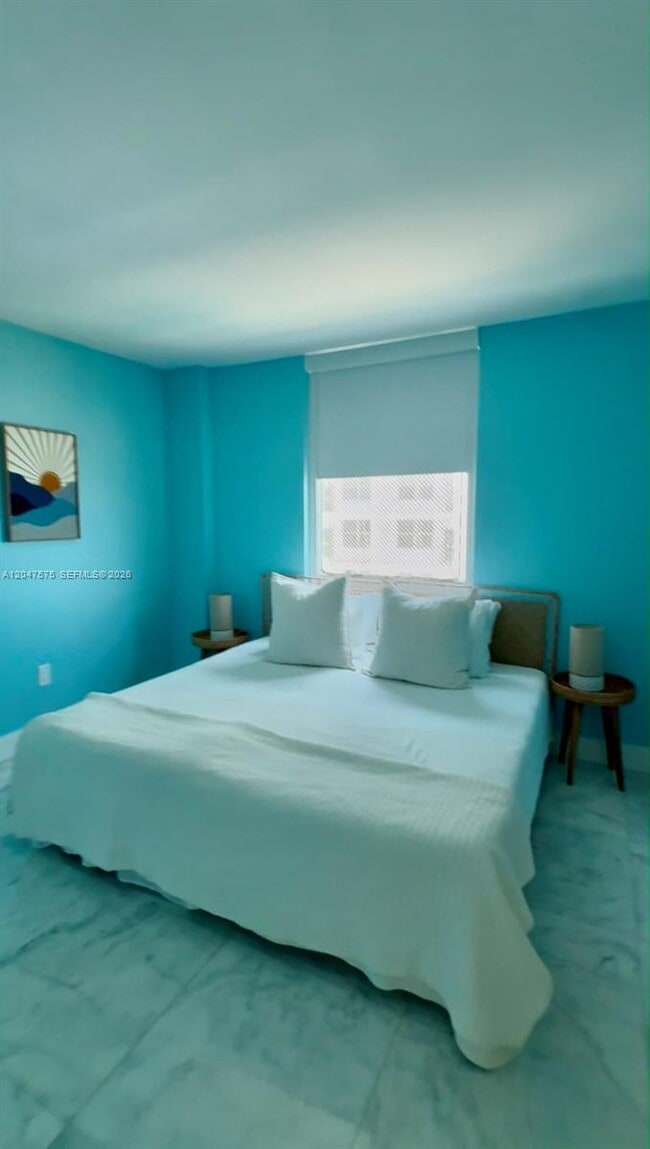 Building Photo - 9201 Collins Ave