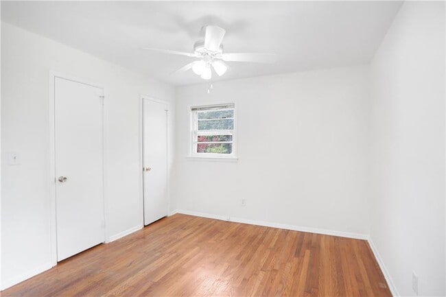 Building Photo - 3075 Stratford Arms Dr