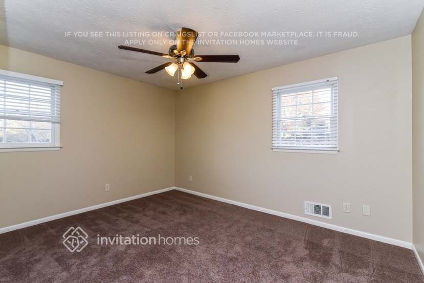 Building Photo - 3396 San Antonio Dr