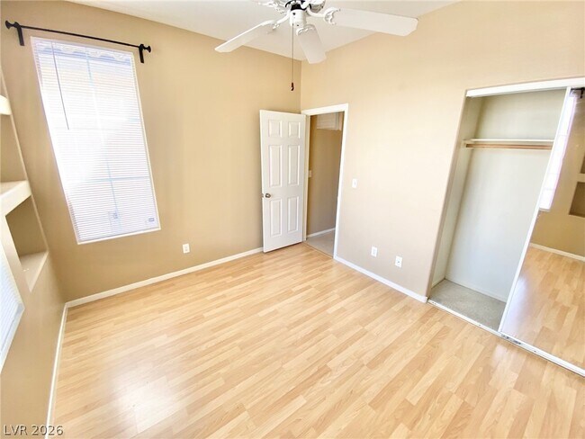 Building Photo - 1605 Cimarron Crest St
