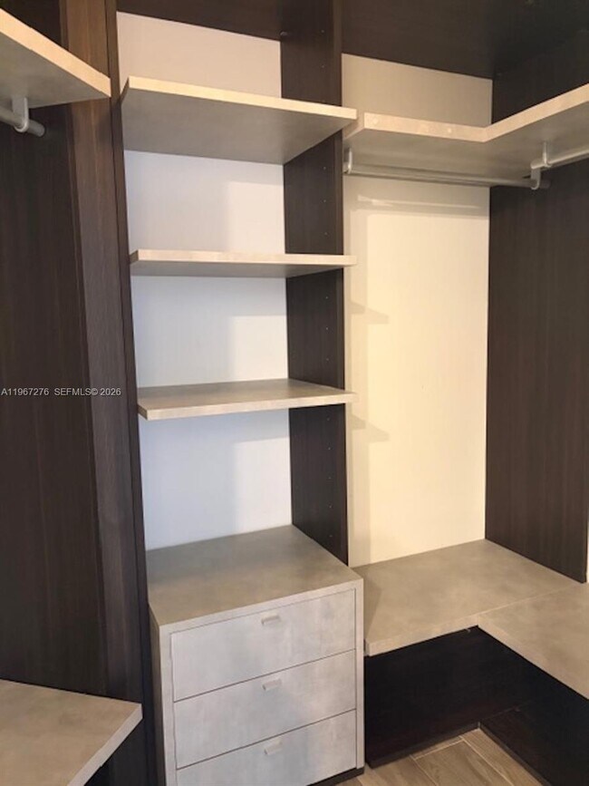 Building Photo - 801 S Miami Ave