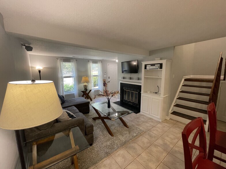 Living Room (opposite corner from entrance) - 4204 Whistler Ct