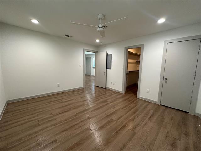 Building Photo - 4526 Munger Ave