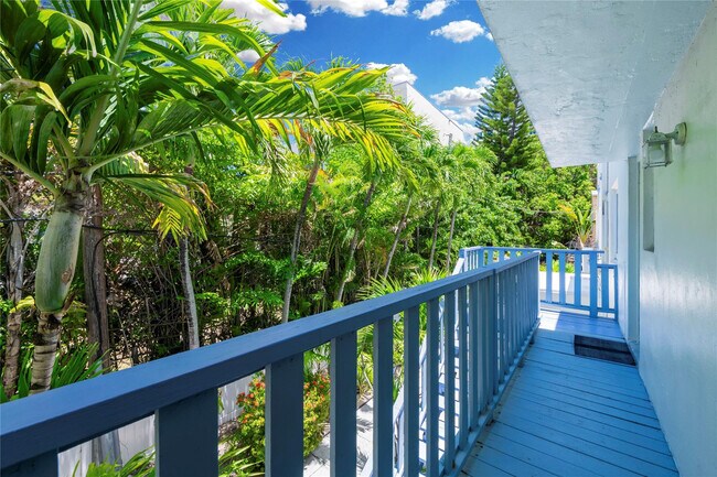 Building Photo - 3015 Seville St