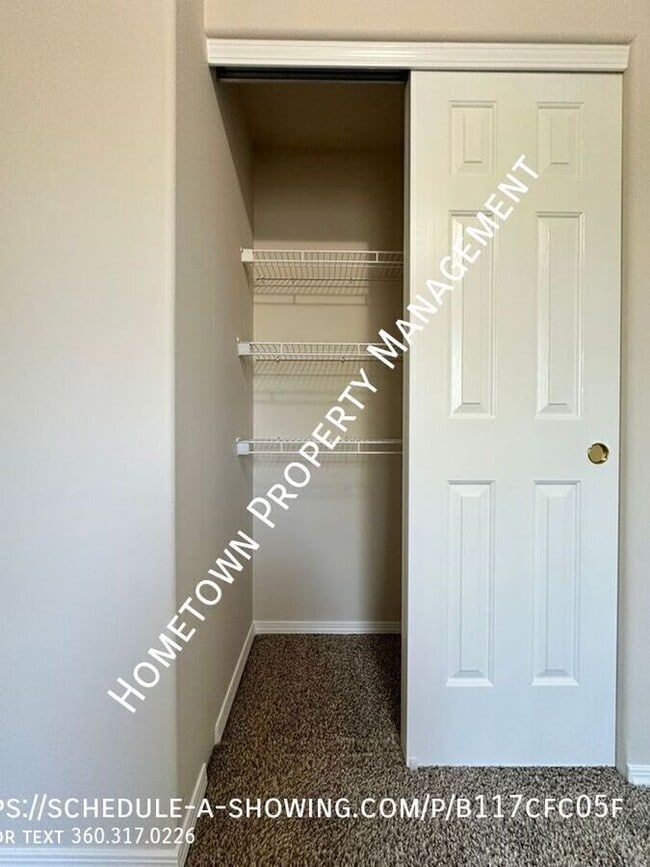 Building Photo - 8523 Sweetbrier Loop SE