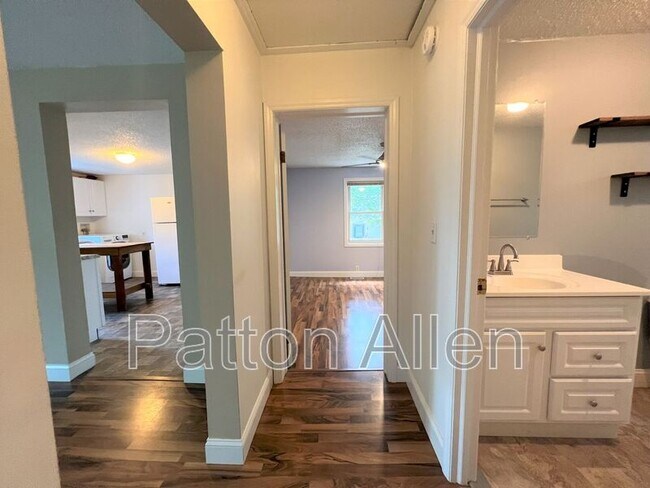 Building Photo - 135 Michigan Ave