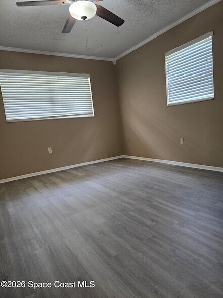 Building Photo - 3135 Shady Dell Ln