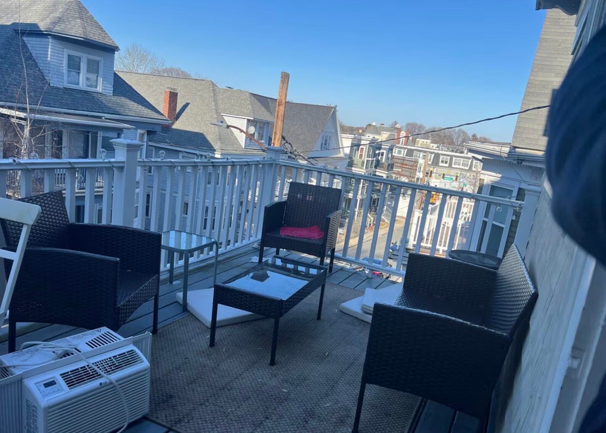 Building Photo - 18 Whitby Ter