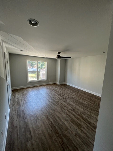 Building Photo - 2032 Summey Ave