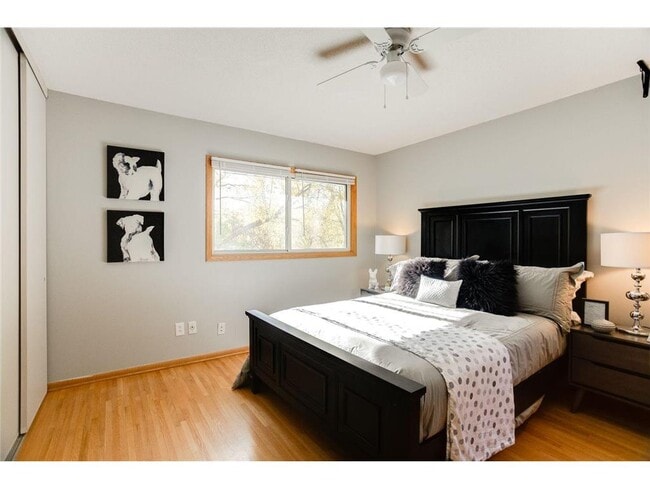 Building Photo - 821 Weeks Ave SE