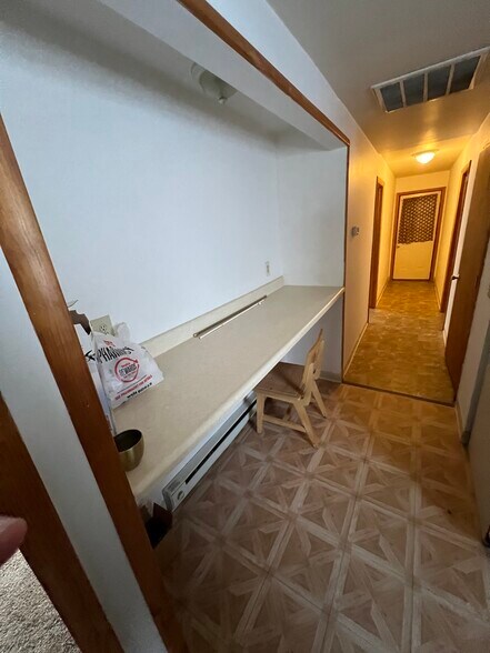 Kitchen Island - 218 N Queen St