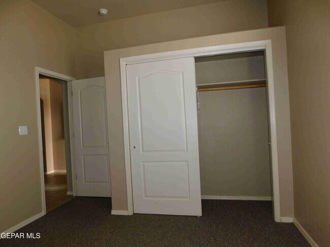 Building Photo - 14628 Rockbridge