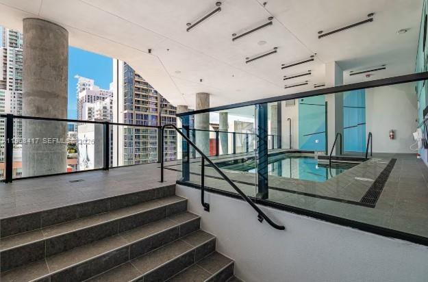 Building Photo - 398 NE 5th St