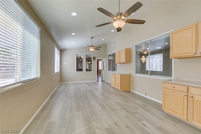 Building Photo - 2255 Calistoga Ct