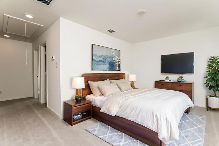 Building Photo - 14814 Warwick Shire