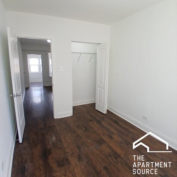 Building Photo - 4876 W Armitage Ave