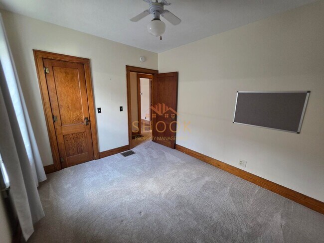 Building Photo - LOOK AT THIS 3 BR GEM WITH A BASEMENT UNDE...