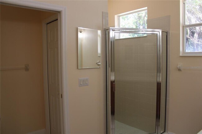 Building Photo - 7803 33rd St E