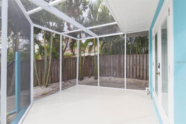 Building Photo - 4643 Bay Crest Dr