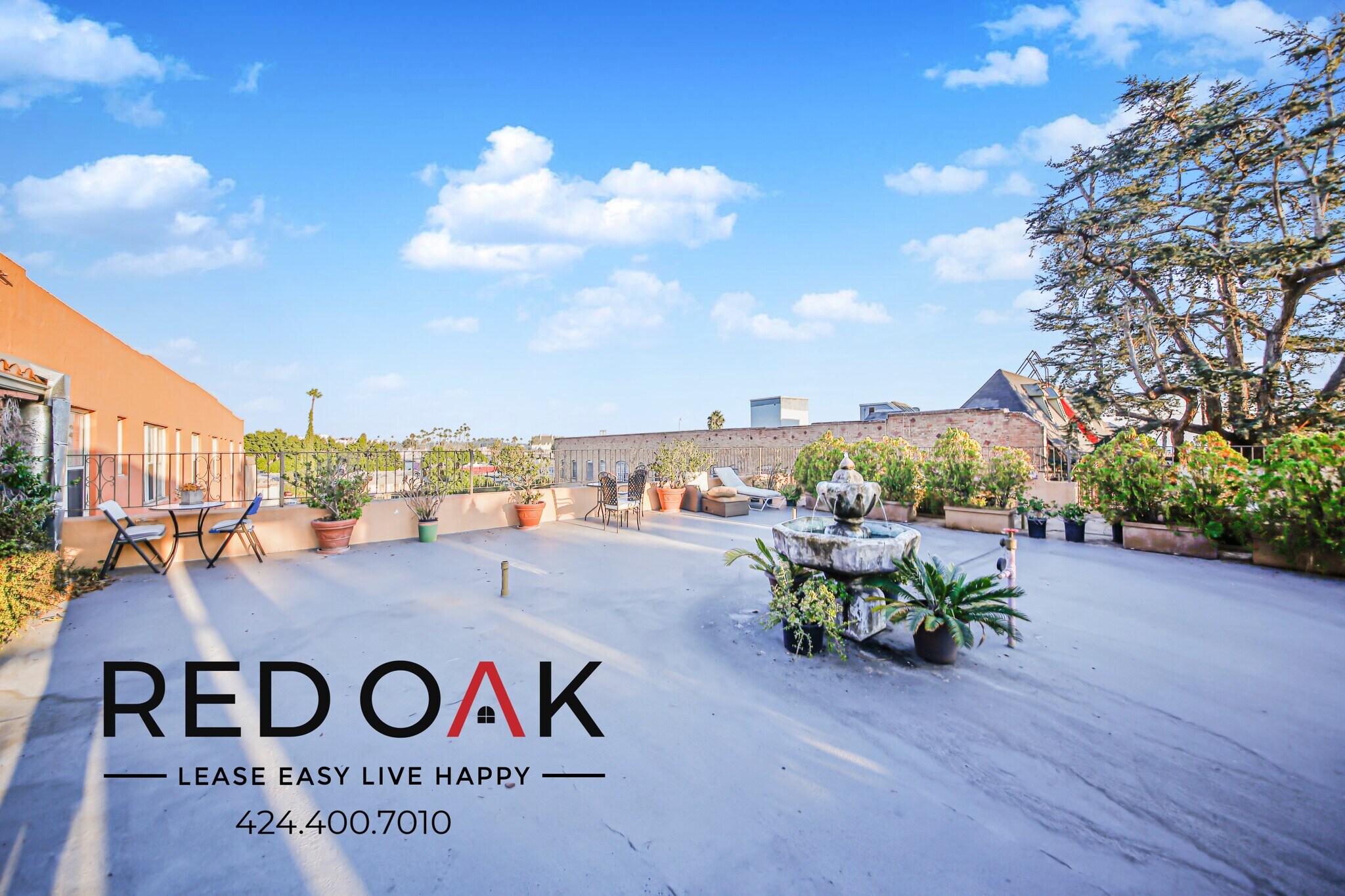 Building Photo - 5640 Franklin Ave