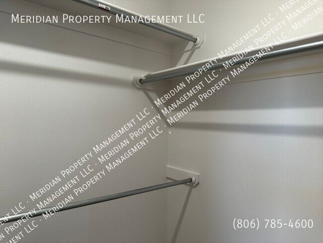 Building Photo - 5802 Urbana Pl