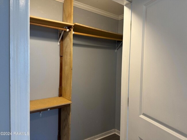 Building Photo - 528 Laurel St