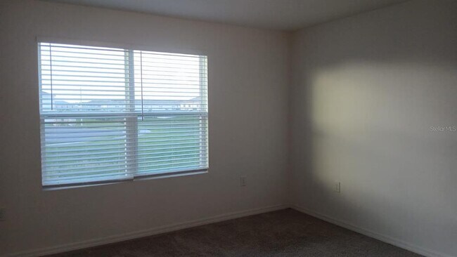Building Photo - 541 Madison Dr