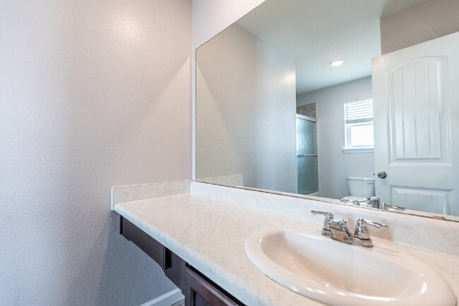 Building Photo - 6414 Dynamic Sound