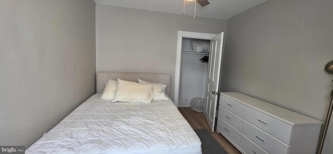 Building Photo - 1211 33rd St NW