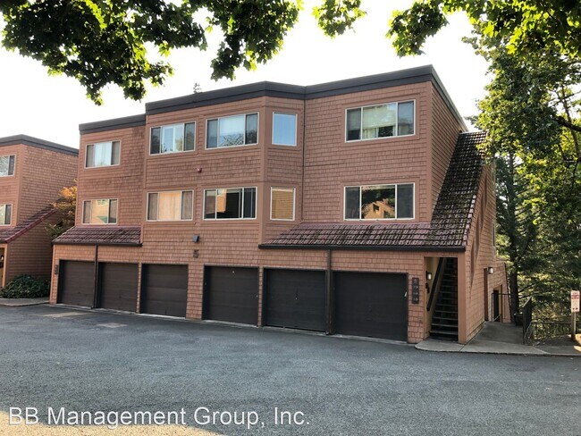 Primary Photo - 2 br, 2 bath House - 35 Oswego Summit