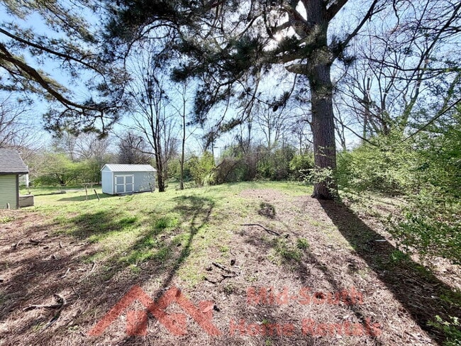 Building Photo - 3513 Rochester Rd