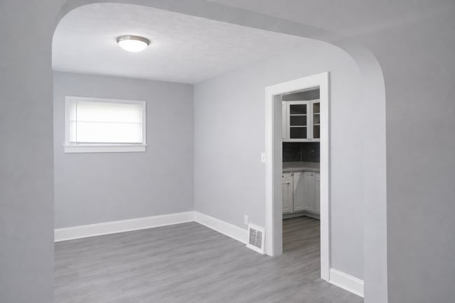 Building Photo - Updated 2 Bedroom SW Canton House for Rent