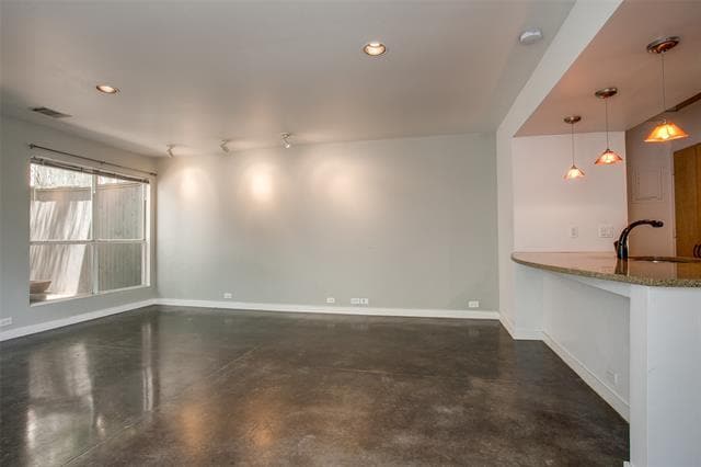 Building Photo - 4214 Buena Vista St