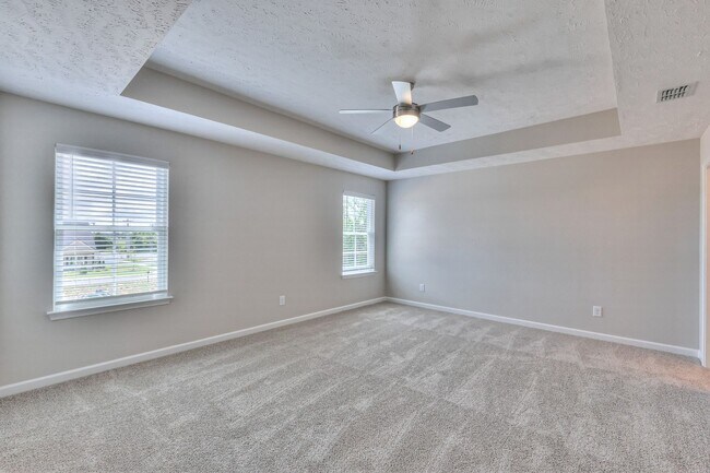 Building Photo - 22 Hardwood Rd