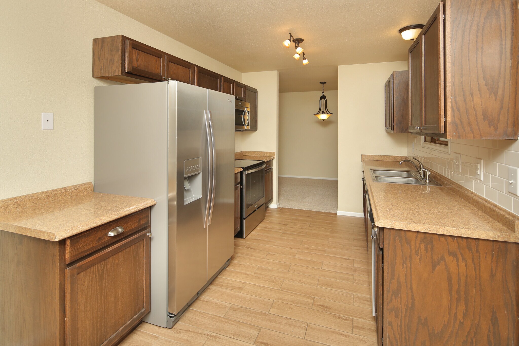 Building Photo - 2455 Sunstone Drive