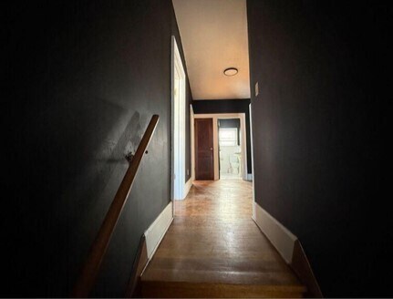 Building Photo - 123 Blymyer Ave