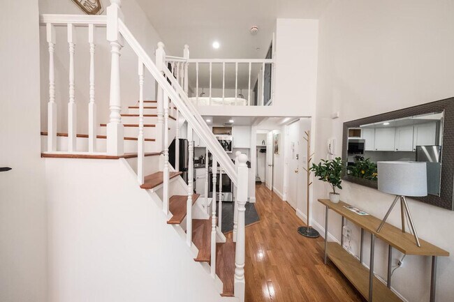 Building Photo - 28-30 West 86th Street-SI ID1031992P