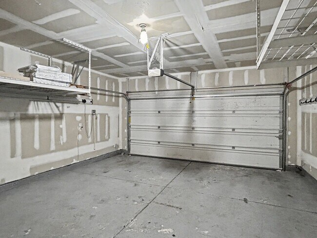 Building Photo - 10406 Boland Bend