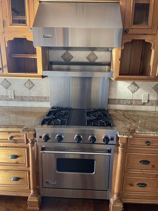 Building Photo - 1012 Cheltenham Rd