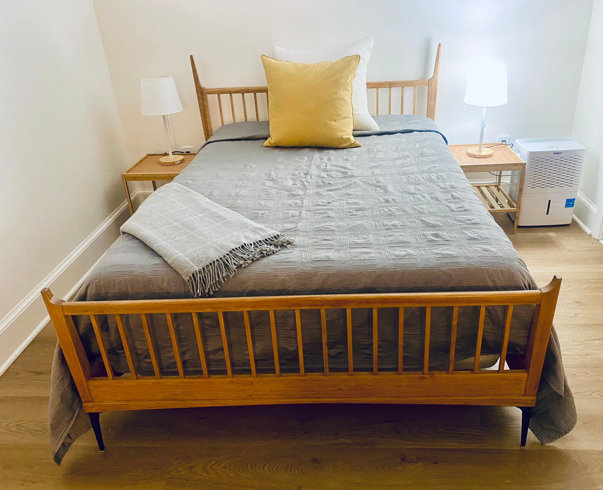 Building Photo - 3618 6th St S