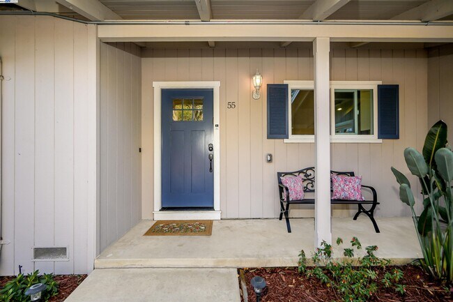 Building Photo - 55 Normandy Ln