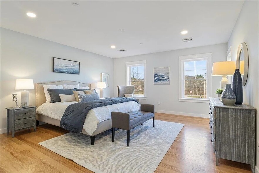 Master Bedroom with hard wood floors - 603 Portsmouth Ave