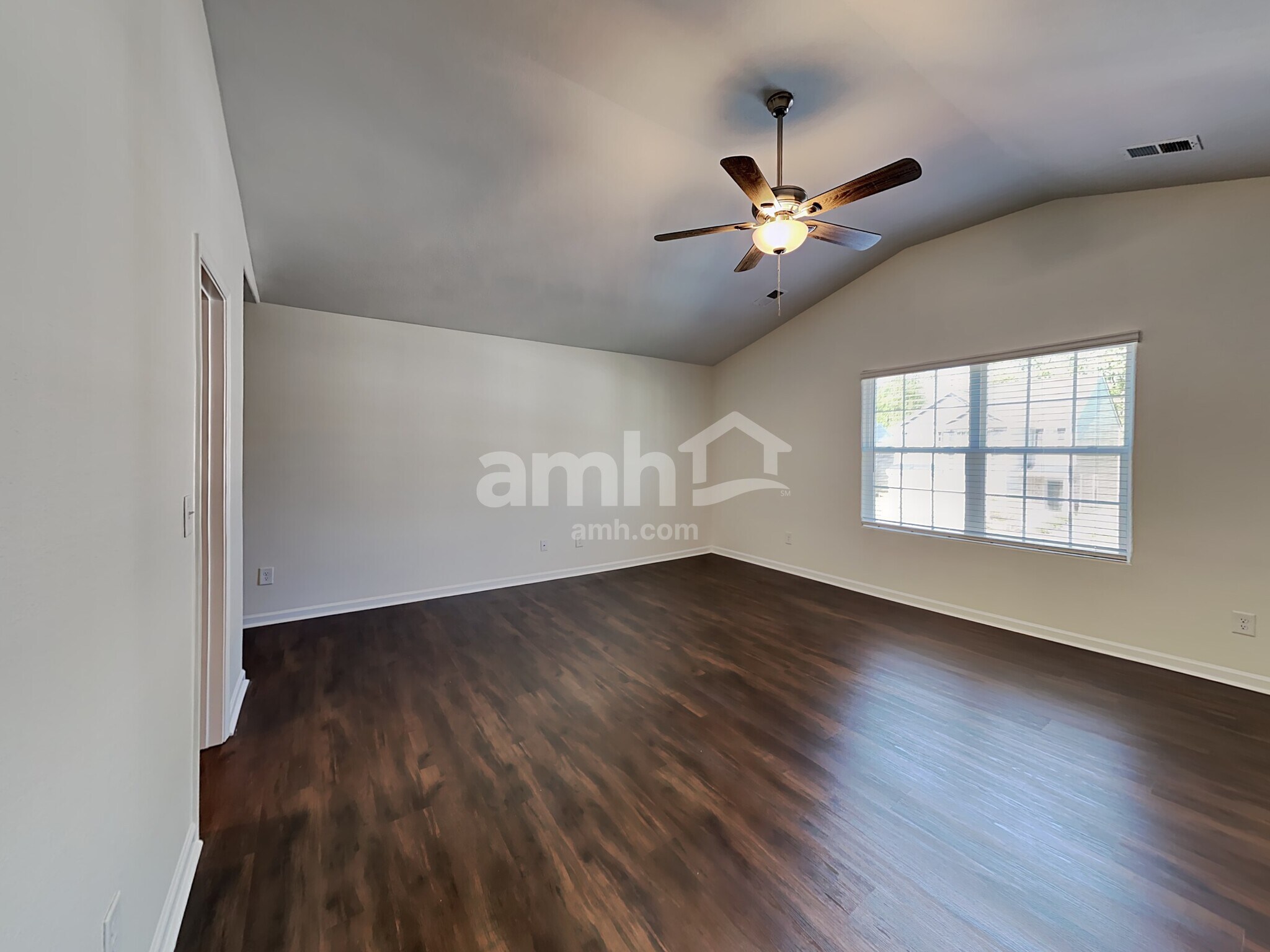 Building Photo - 253 Rustling Way
