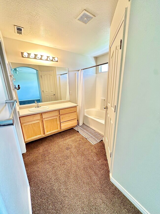 Building Photo - 1356 S 1190 W