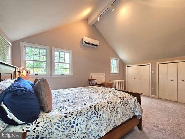 Building Photo - 3410 15th St N