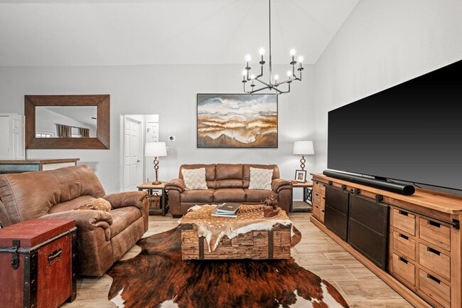 Building Photo - 127 Terrace Ln