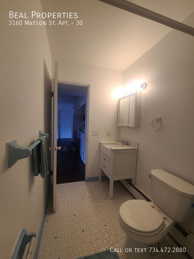 Building Photo - 3160 Matson St